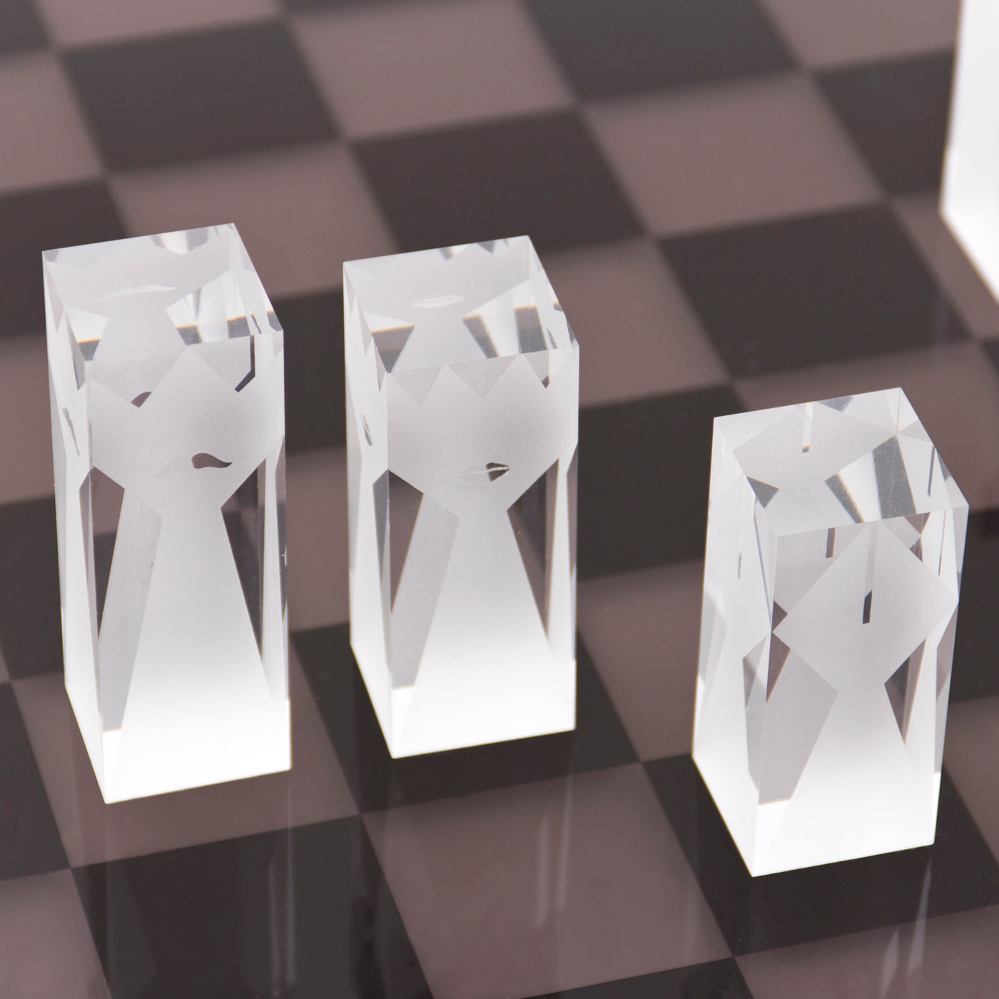 Acrylic Chess Set - Image 5